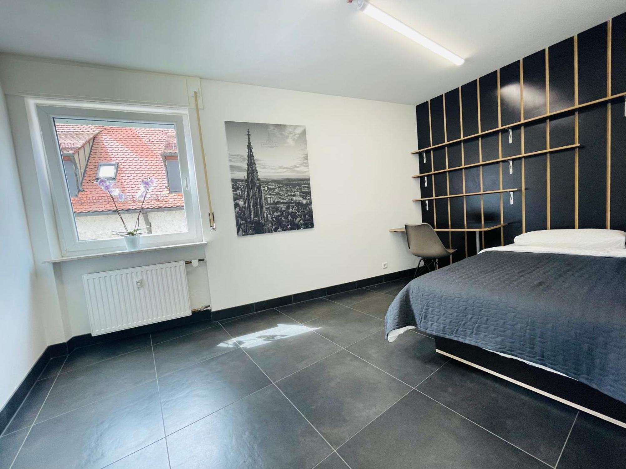 Apartment11 *